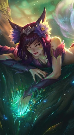 记者：费内巴切和贝西克塔斯追求莱万，他两年能赚4000万到5000万